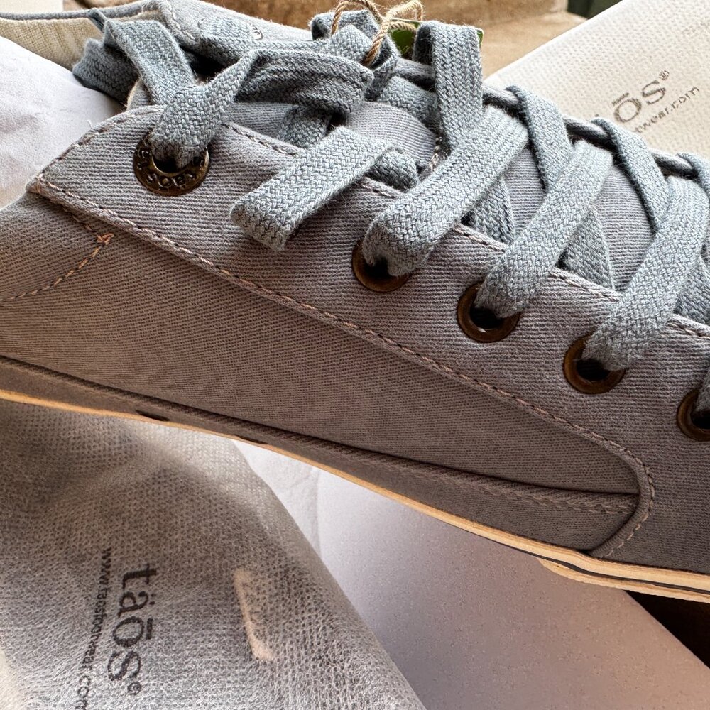 Taos Blue Canvas Shoes - Picture 7 of 10